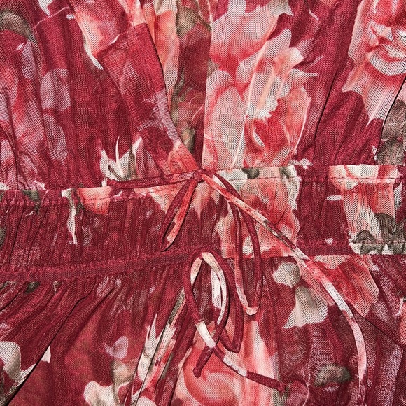 MEDIUM SHEER LONG SLEEVE BLOUSE - Picture 2 of 2